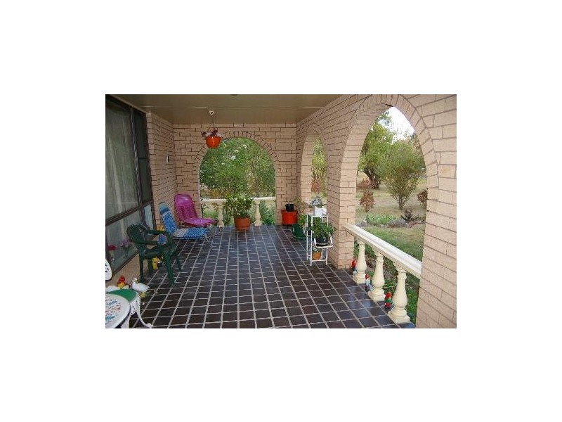 10-12 Henry Street, Bendemeer NSW 2355