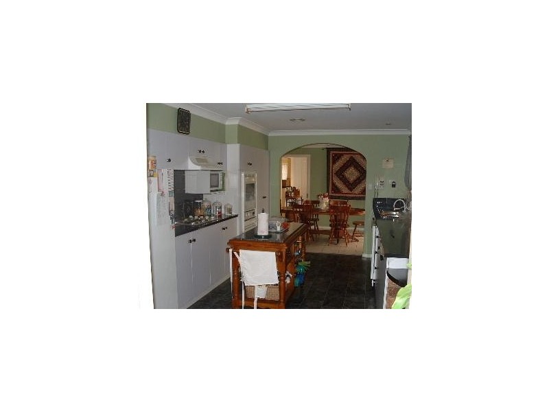 7 Dangar Street, Uralla NSW 2358