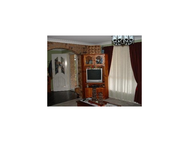 7 Dangar Street, Uralla NSW 2358