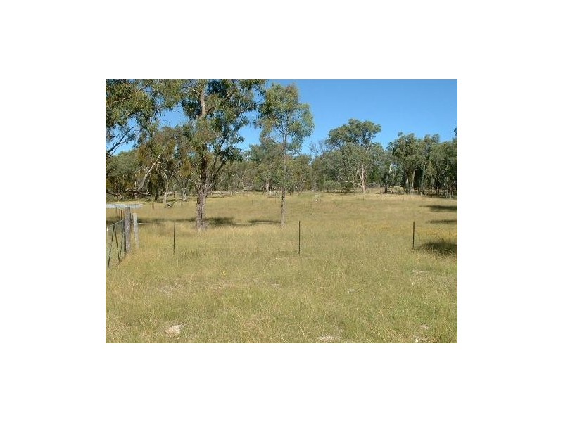 37 Park Street, Uralla NSW 2358