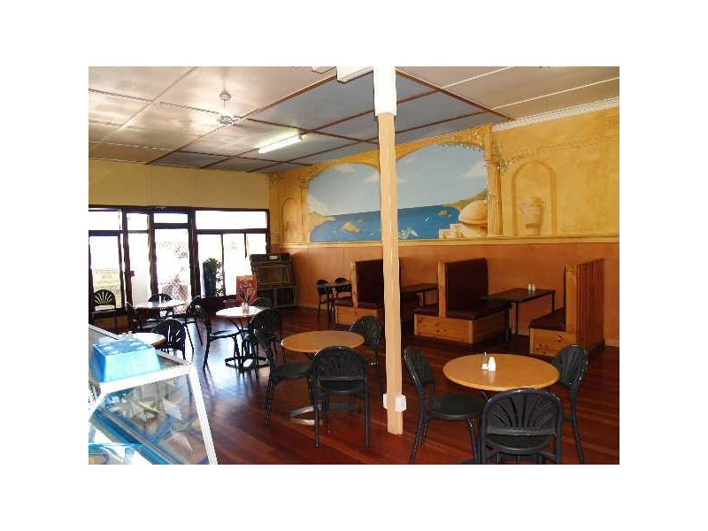 82 Bridge Street, Uralla NSW 2358