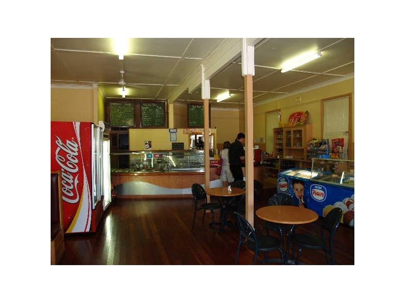 82 Bridge Street, Uralla NSW 2358