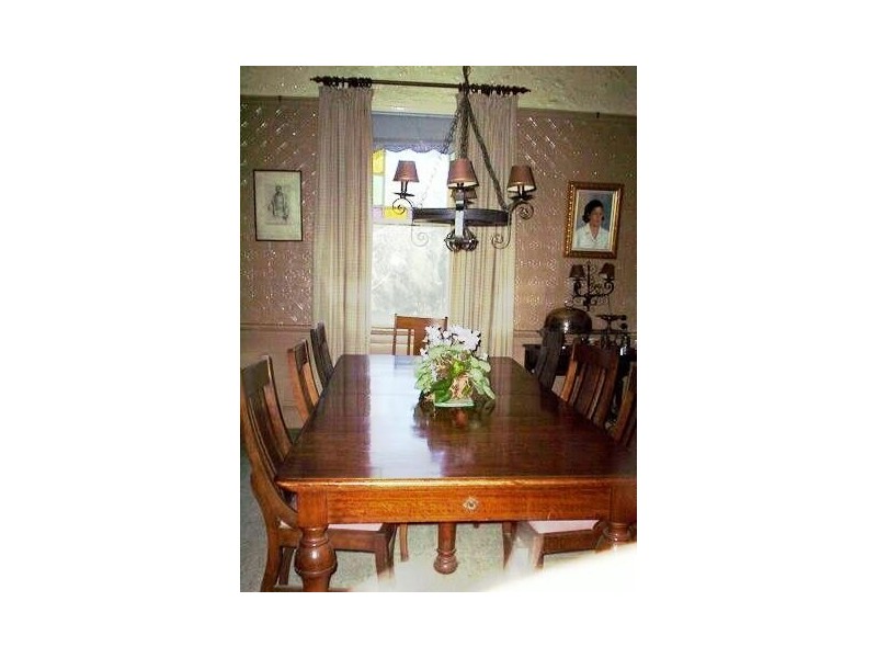 15 King Street, Uralla NSW 2358