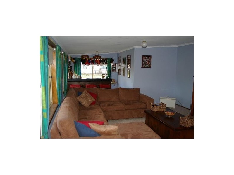 17 Bligh Avenue, Uralla NSW 2358