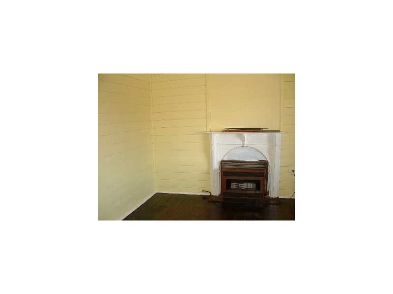 152 Bridge Street, Uralla NSW 2358