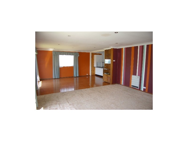 22 Salisbury Street, Uralla NSW 2358