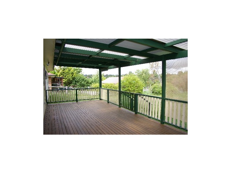 58 Maitland Street, Uralla NSW 2358
