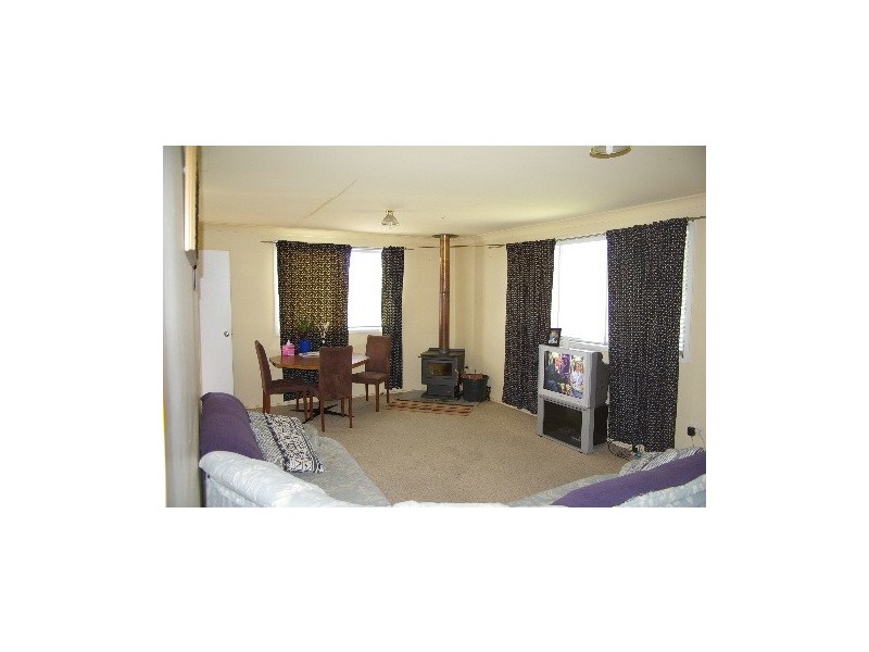 49 Gostwyck Street, Uralla NSW 2358