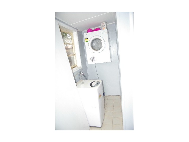 18 Queen Street, Uralla NSW 2358