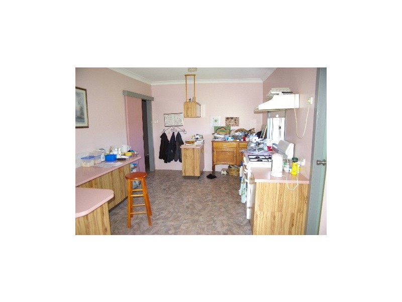 41 Leece Road, Uralla NSW 2358