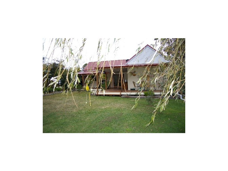 57 Leece Road, Uralla NSW 2358