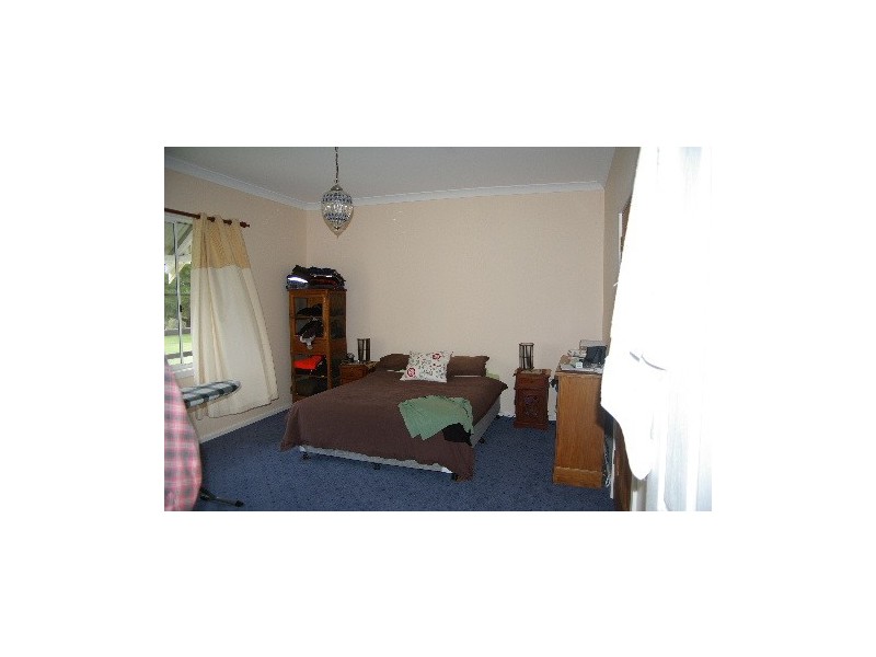 57 Leece Road, Uralla NSW 2358