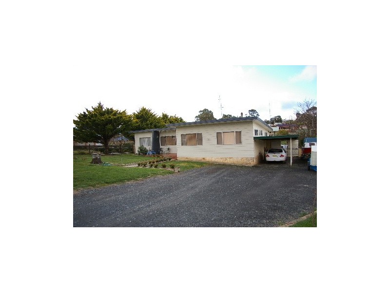 115E North Street, Walcha NSW 2354