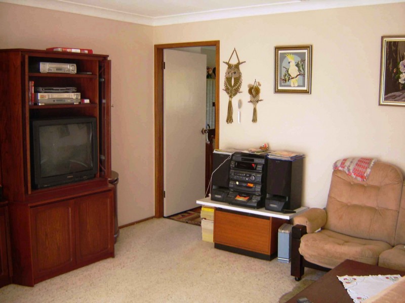 43 Koala Ave, Ingleburn NSW 2565