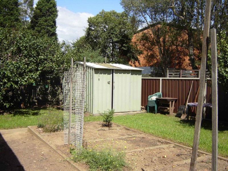 43 Koala Ave, Ingleburn NSW 2565