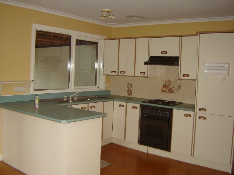 22 Micawber St, Ambarvale NSW 2560