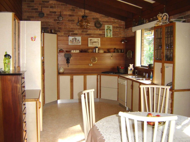 1 Wills Rd, Long Point NSW 2564