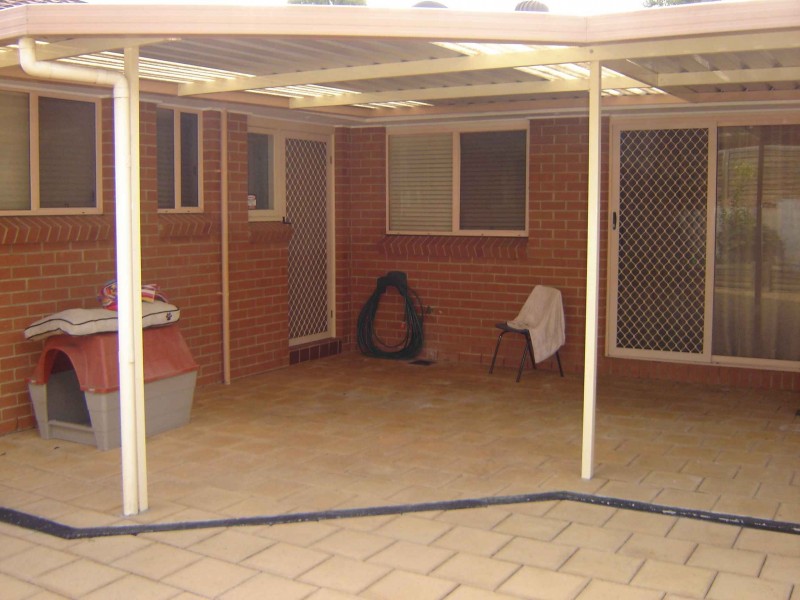 35 Mary St, Macquarie Fields NSW 2564