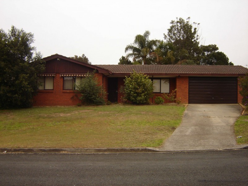 5 Kikori Place, Glenfield NSW 2167