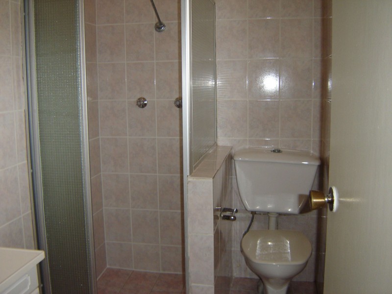 5 Kikori Place, Glenfield NSW 2167