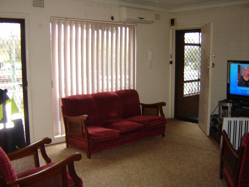 3/14 Railway Pde, Glenfield NSW 2167