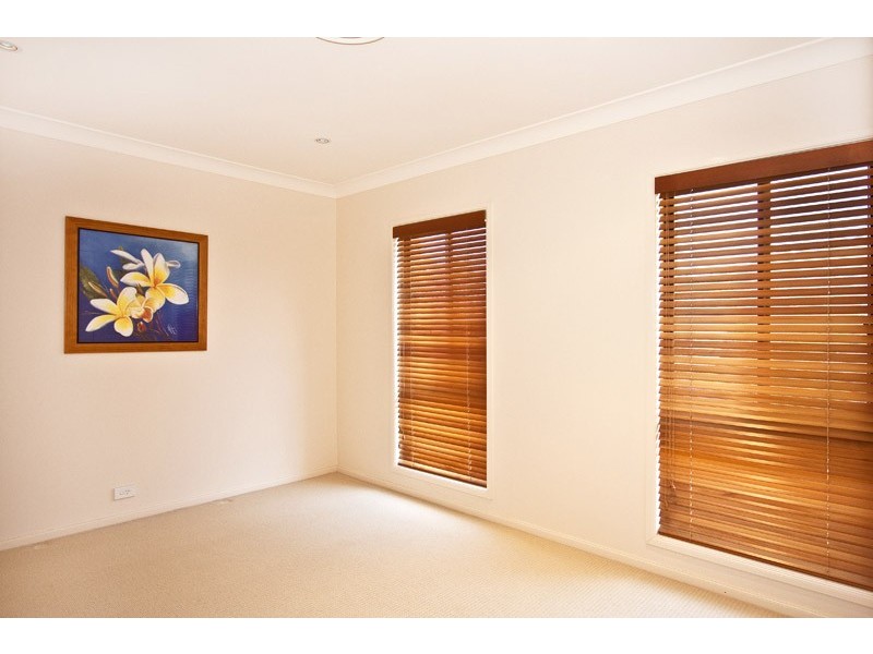 15 Persoonia Cl, Mount Annan NSW 2567