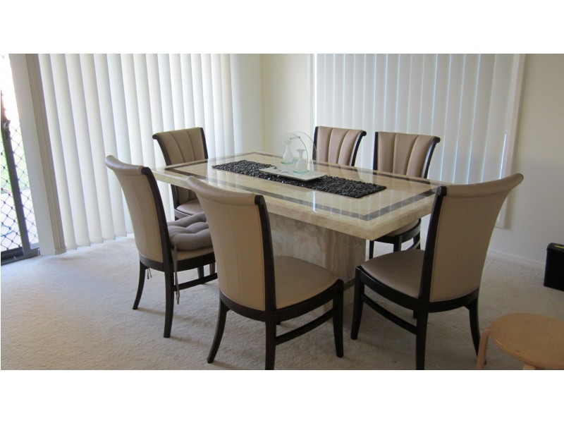 53 Mary Ann Dr, Glenfield NSW 2167