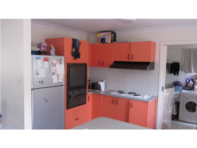 34/6 Jacquinot Pl, Glenfield NSW 2167