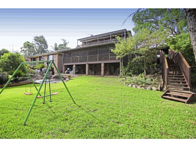 49 Woodlark Pl, Glenfield NSW 2167