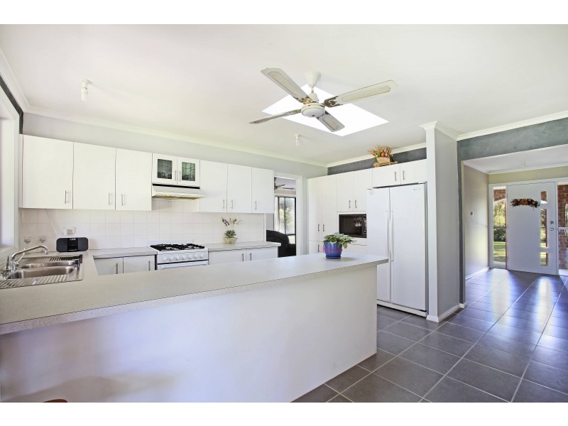 12 Kingdon Pde, Long Point NSW 2564