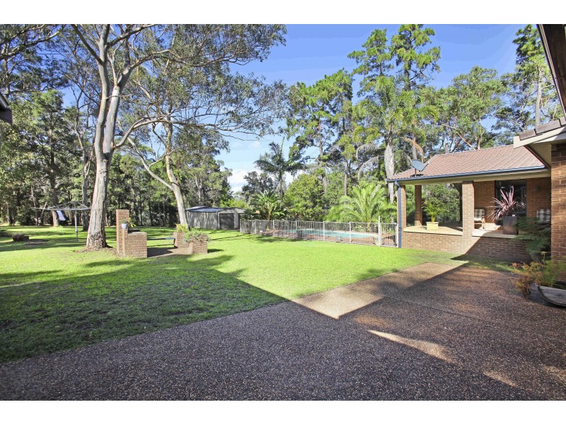 12 Kingdon Pde, Long Point NSW 2564