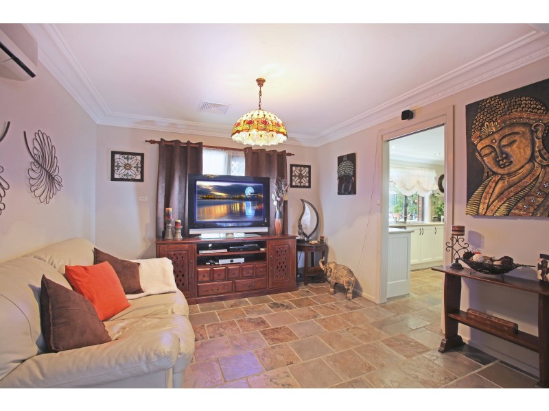 184 Camden Rd, Douglas Park NSW 2569