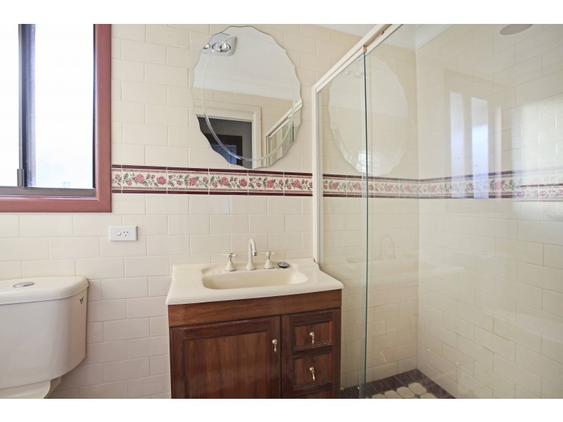 184 Camden Rd, Douglas Park NSW 2569