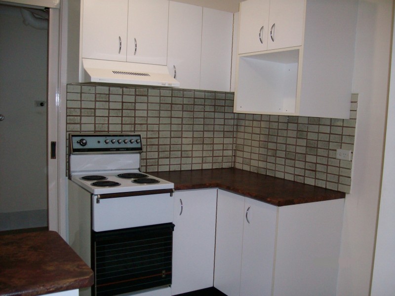 15/6 Jacquinot Pl, Glenfield NSW 2167