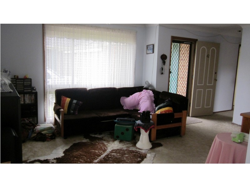 42/212 Harrow Rd, Glenfield NSW 2167