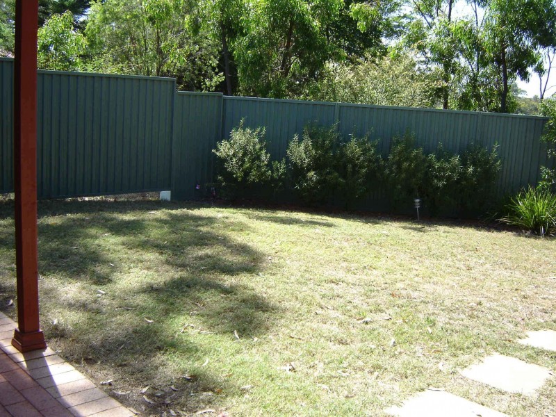 82 Helicia Rd, Macquarie Fields NSW 2564