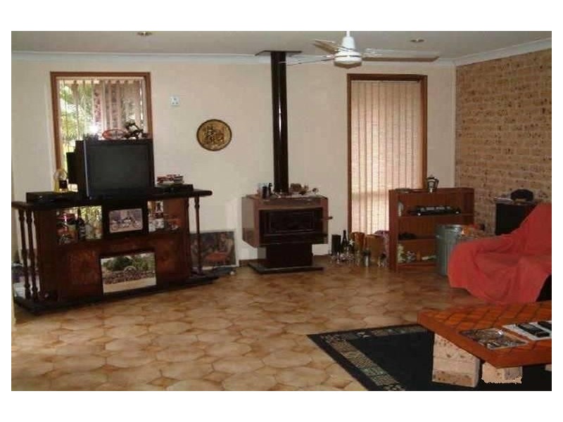 162 Camden Rd, Douglas Park NSW 2569