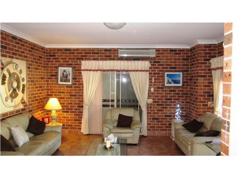 71 The Boulevarde, Fairfield West NSW 2165