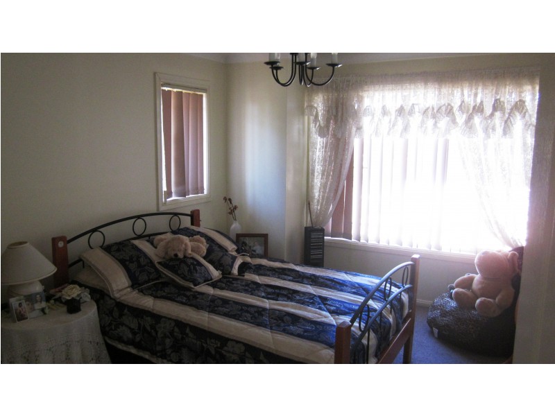 71 The Boulevarde, Fairfield West NSW 2165