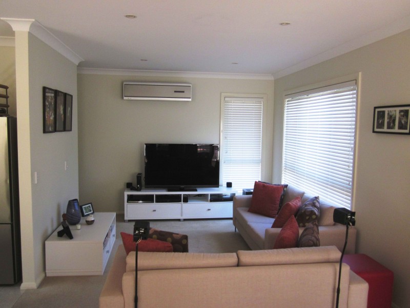 7 Neva St, Glenfield NSW 2167