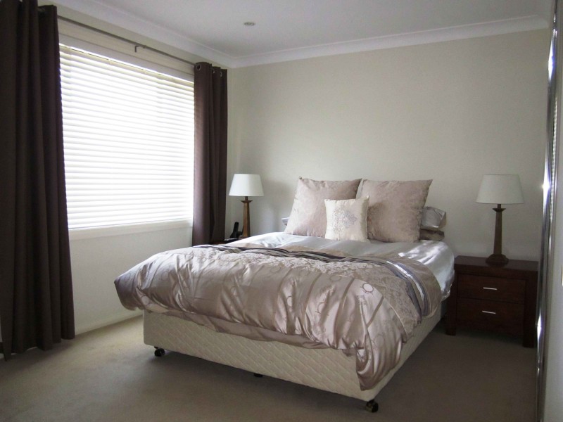 7 Neva St, Glenfield NSW 2167