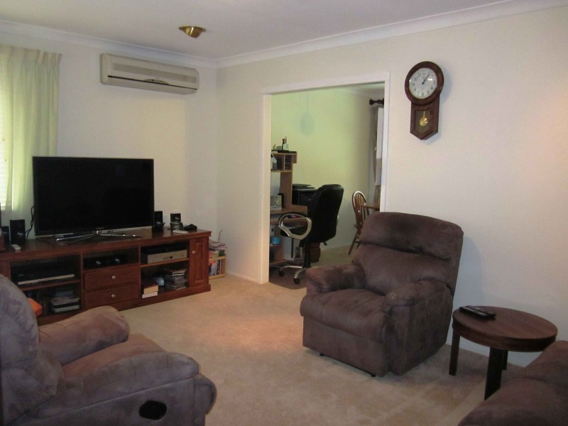 20 Trafalgar St, Glenfield NSW 2167