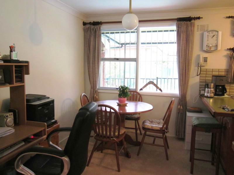 20 Trafalgar St, Glenfield NSW 2167