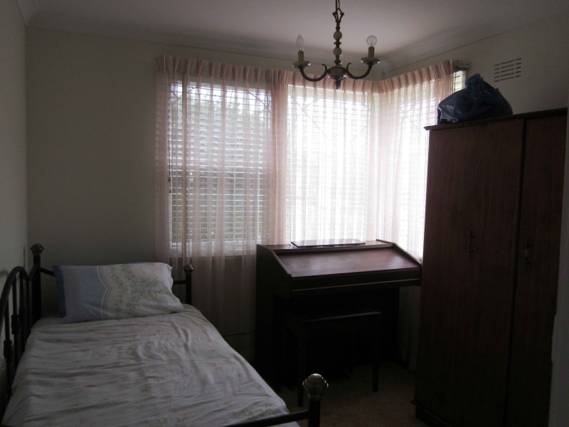 20 Trafalgar St, Glenfield NSW 2167