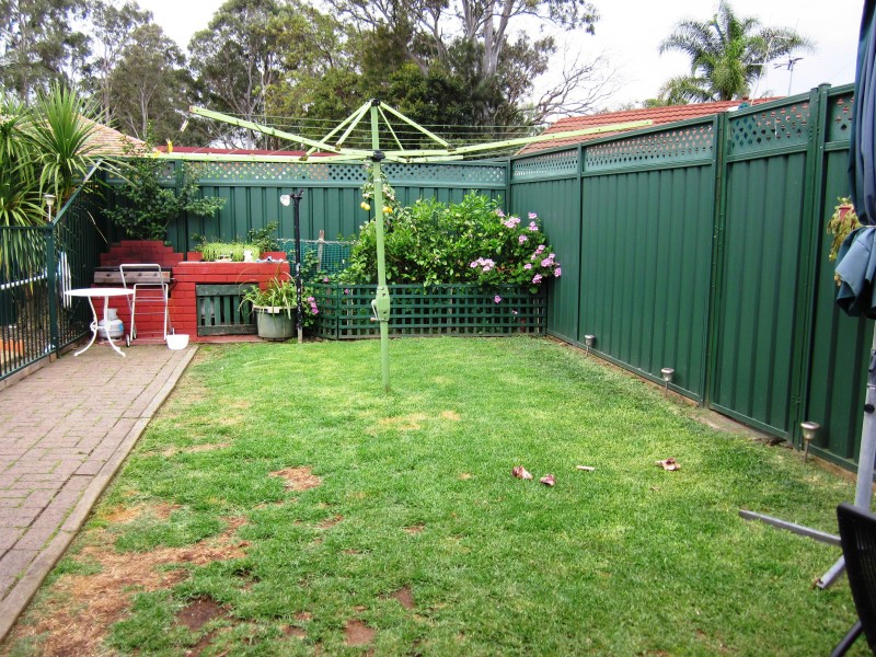 20 Trafalgar St, Glenfield NSW 2167