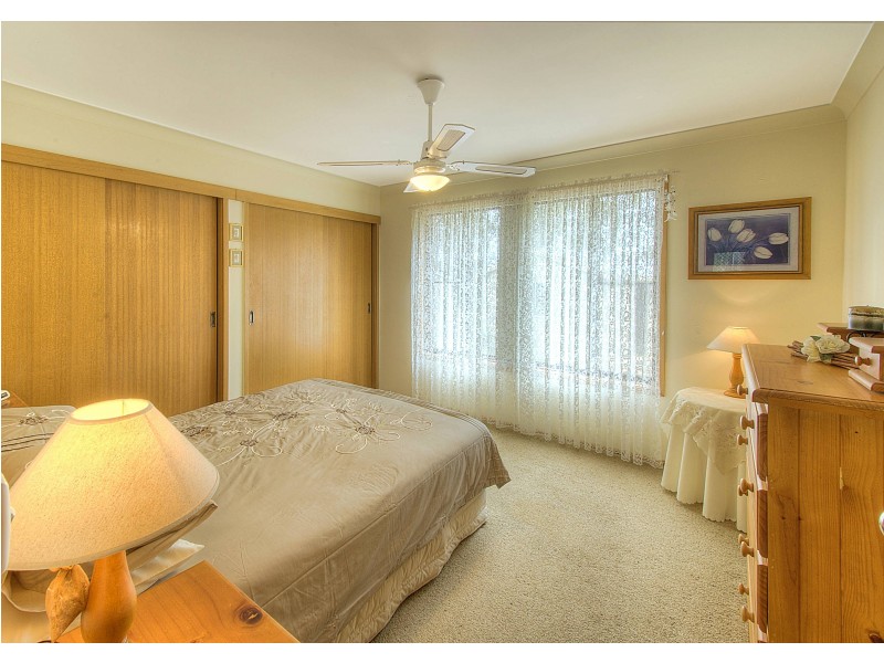 6 Findley Rd, Bringelly NSW 2556