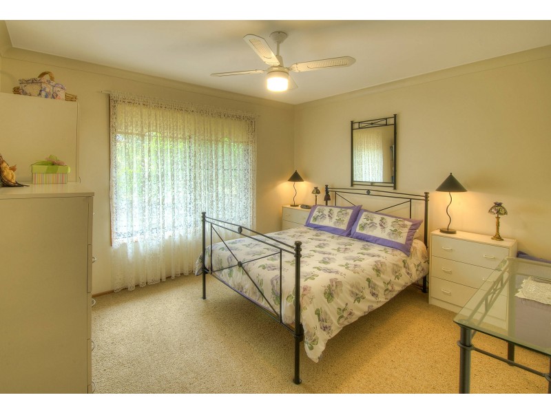 6 Findley Rd, Bringelly NSW 2556