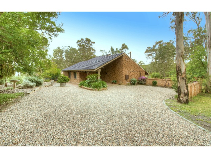 6 Findley Rd, Bringelly NSW 2556