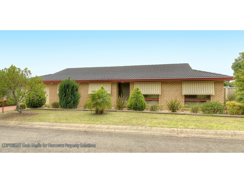 41 Trotwood Ave, Ambarvale NSW 2560