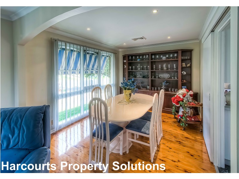 108 Harrow Rd, Glenfield NSW 2167
